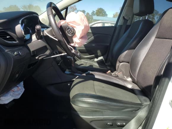 ✅ 2019 Buick Encore Preferred • VIN: KL4CJASB1KB768408 • Lot: 86713815. Wystawiony na Copart z przebiegiem 138 835 mil. Bezpłatny archiwum sprzedaży aukcyjnych z USA i szczegółowy raport historii pojazdu na DreamBid. Zdjęcie 7.