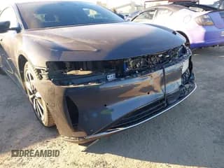 ✅ 2023 Lucid Air Touring • VIN: 50EA1TEA1PA002151 • Lot: 41219565. Wystawiony na IAAI z przebiegiem 8 215 mil. Bezpłatny archiwum sprzedaży aukcyjnych z USA i szczegółowy raport historii pojazdu na DreamBid. Zdjęcie 6.