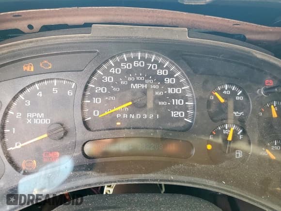 ✅ 2007 Chevrolet Silverado 2500HD LS • VIN: 1GCHK23U37F200532 • Лот: 83857965. Опубликован ранее на Copart с пробегом 332 208 миль. Бесплатный доступ к архиву аукционных продаж из США и подробный отчёт об истории автомобиля на DreamBid. Изображение 9.