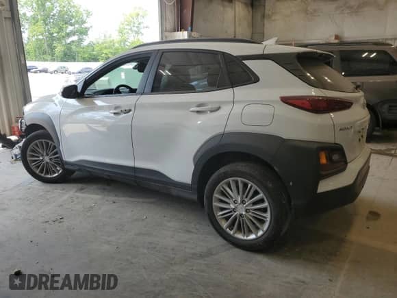 ✅ 2021 Hyundai Kona SEL Plus • VIN: KM8K6CAA3MU606564 • Lot: 54721223. Wystawiony na Copart z przebiegiem 25 163 mil mil. Skorzystaj z bezpłatnego archiwum sprzedaży aukcyjnych z USA i zobacz szczegółowy raport historii pojazdu na DreamBid. Zdjęcie 2.