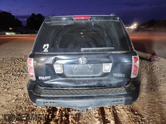 ✅ 2008 Honda Pilot VP • VIN: 5FNYF28278B022027 • Lot: 82457405. Wystawiony na Copart z przebiegiem 260 735 mil. Bezpłatny archiwum sprzedaży aukcyjnych z USA i szczegółowy raport historii pojazdu na DreamBid. Zdjęcie 6.