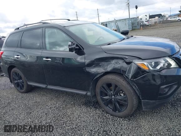 ✅ 2018 Nissan Pathfinder SL • VIN: 5N1DR2MM2JC642120 • Lot: 41806544. Listed on IAAI with 68,279 mi. Free auction sales archive from the USA and detailed vehicle history report at DreamBid. Image 6.