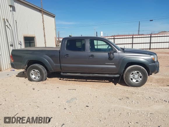 ✅ 2012 Toyota Tacoma • VIN: 5TFMU4FN4CX007108 • Lot: 43637209. Listed on IAAI with 162,672 mi. Free auction sales archive from the USA and detailed vehicle history report at DreamBid. Image 13.