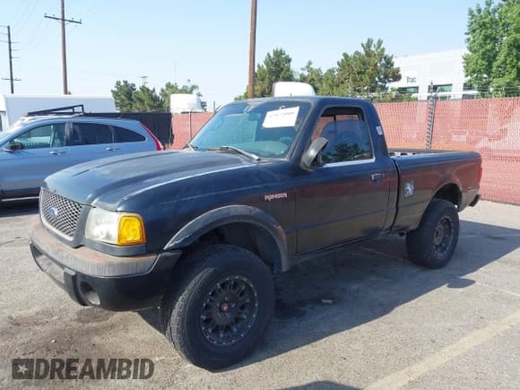 ✅ 2003 Ford Ranger XL • VIN: 1FTYR10U23PA30999 • Lot: 42972880. Wystawiony na IAAI z przebiegiem 194 707 mil. Bezpłatny archiwum sprzedaży aukcyjnych z USA i szczegółowy raport historii pojazdu na DreamBid. Zdjęcie 2.