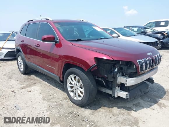 ✅ 2019 Jeep Cherokee Latitude • VIN: 1C4PJLCB6KD221642 • Лот: 42523938. Опубликован ранее на IAAI с пробегом 200 839 миль. Бесплатный доступ к архиву аукционных продаж из США и подробный отчёт об истории автомобиля на DreamBid. Изображение 1.