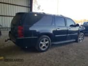 ✅ 2011 Chevrolet Suburban LTZ • VIN: 1GNSCKE02BR351387 • Lot: 77601054. Wystawiony na Copart z przebiegiem 204 674 mil. Bezpłatny archiwum sprzedaży aukcyjnych z USA i szczegółowy raport historii pojazdu na DreamBid. Zdjęcie 3.