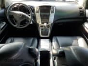 ✅ 2006 Lexus RX 400h • VIN: JTJHW31U060011249 • Lot: 82292755. Listed on Copart with 251,042 mi. Free auction sales archive from the USA and detailed vehicle history report at DreamBid. Image 8.