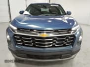 ✅ 2025 Chevrolet Equinox AWD LT • VIN: 3GNAXPEG1SL298604 • Lot: 85366865. Wystawiony na Copart z przebiegiem 13 852 mil. Bezpłatny archiwum sprzedaży aukcyjnych z USA i szczegółowy raport historii pojazdu na DreamBid. Zdjęcie 5.