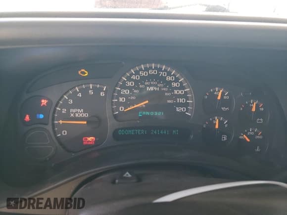 ✅ 2004 Chevrolet Silverado 1500 LS • VIN: 1GCEC19TX4Z316569 • Лот: 76896034. Опубликован ранее на Copart с пробегом 241 441 миль. Бесплатный доступ к архиву аукционных продаж из США и подробный отчёт об истории автомобиля на DreamBid. Изображение 9.