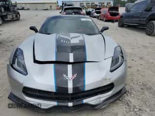 2014 Chevrolet Corvette Z51 3LT с VIN 1G1YL2D73E5105308, выставлен на аукционе Copart как лот 61740804 с пробегом 22 886 миль миль и Списание • Salvage title. История ставок и продаж доступна на DreamBid. Изображение 5.