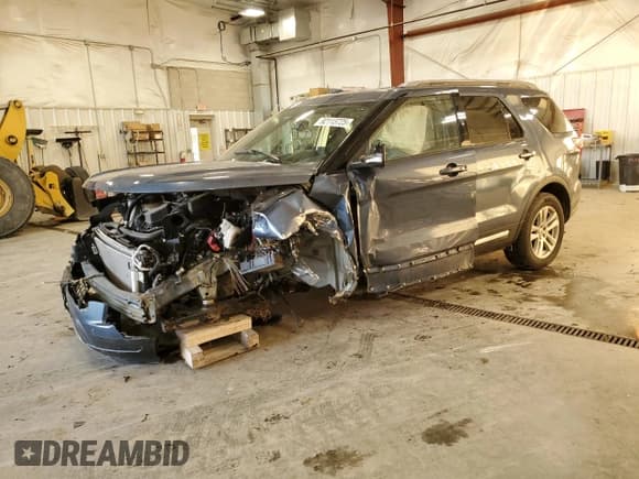 ✅ 2018 Ford Explorer XLT • VIN: 1FM5K8D80JGB65498 • Lot: 92113725. Wystawiony na Copart z przebiegiem 60 754 mil. Bezpłatny archiwum sprzedaży aukcyjnych z USA i szczegółowy raport historii pojazdu na DreamBid. Zdjęcie 1.