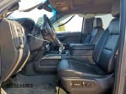 ✅ 2020 Chevrolet Silverado 1500 LTZ • VIN: 3GCUYGET3LG417103 • Lot: 71615015. Wystawiony na Copart z przebiegiem 133 413 mil. Bezpłatny archiwum sprzedaży aukcyjnych z USA i szczegółowy raport historii pojazdu na DreamBid. Zdjęcie 7.