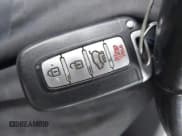 ✅ 2013 Hyundai Veloster Turbo • VIN: KMHTC6AE8DU171669 • Lot: 41661874. Wystawiony na IAAI z przebiegiem 71 980 mil. Bezpłatny archiwum sprzedaży aukcyjnych z USA i szczegółowy raport historii pojazdu na DreamBid. Zdjęcie 11.