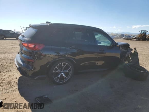 ✅ 2019 BMW X5 xDrive50i • VIN: 5UXJU2C55KLN65226 • Lot: 90352245. Listed on Copart with 78,144 mi. Free auction sales archive from the USA and detailed vehicle history report at DreamBid. Image 3.