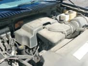 ✅ 2004 Ford Expedition Special Service • VIN: 1FMFU16L04LA40973 • Lot: 42304564. Wystawiony na IAAI z przebiegiem 221 708 mil. Bezpłatny archiwum sprzedaży aukcyjnych z USA i szczegółowy raport historii pojazdu na DreamBid. Zdjęcie 12.