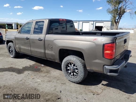✅ 2014 Chevrolet Silverado 1500 LT • VIN: 1GCVKREC9EZ168570 • Лот: 71879494. Опубликован ранее на Copart с пробегом 199 640 миль. Бесплатный доступ к архиву аукционных продаж из США и подробный отчёт об истории автомобиля на DreamBid. Изображение 2.