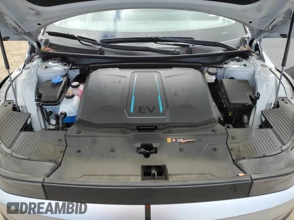 2022 Hyundai Ioniq 5 SE z VIN KM8KMDAF2NU113743, wystawiony jako Copart lot #50983934 z przebiegiem 13 981 mil mil oraz Szkoda całkowita • Salvage title. Historia ofert i sprzedaży dostępna na DreamBid. Obrazek 13.