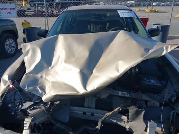 ✅ 2002 Chevrolet Malibu • VIN: 1G1ND52J92M583296 • Lot: 41838103. Wystawiony na IAAI z przebiegiem 72 717 mil mil. Skorzystaj z bezpłatnego archiwum sprzedaży aukcyjnych z USA i zobacz szczegółowy raport historii pojazdu na DreamBid. Zdjęcie 6.