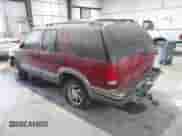 1998 Chevrolet Blazer LT with VIN 1GNDT13W5W2295891, listed as a IAAI auction lot 41820682 with 101,506 mi miles and . Bid and sale history available at DreamBid. Image 3.