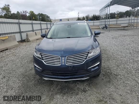 ✅ 2017 Lincoln MKC Reserve • VIN: 5LMCJ3C91HUL71736 • Lot: 84546405. Wystawiony na Copart z przebiegiem 65 085 mil. Bezpłatny archiwum sprzedaży aukcyjnych z USA i szczegółowy raport historii pojazdu na DreamBid. Zdjęcie 5.