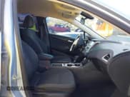 ✅ 2018 Chevrolet Cruze LS • VIN: 1G1BC5SM6J7175707 • Lot: 43652484. Wystawiony na IAAI z przebiegiem 133 689 mil. Bezpłatny archiwum sprzedaży aukcyjnych z USA i szczegółowy raport historii pojazdu na DreamBid. Zdjęcie 5.