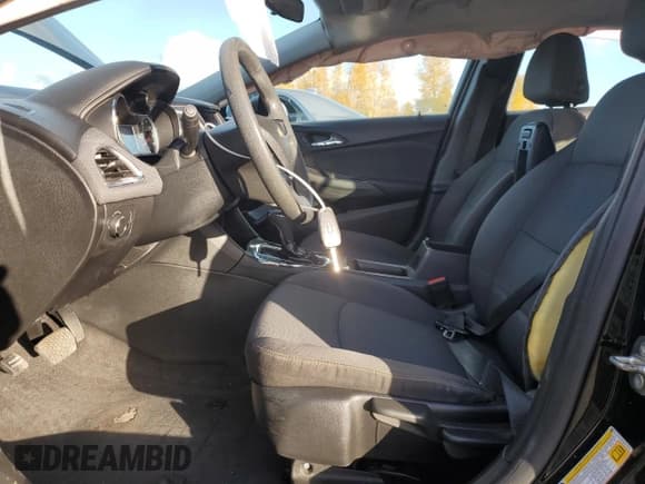 ✅ 2019 Chevrolet Cruze LS • VIN: 3G1BC6SM5KS547479 • Lot: 92129305. Listed on Copart with 79,593 mi. Free auction sales archive from the USA and detailed vehicle history report at DreamBid. Image 7.