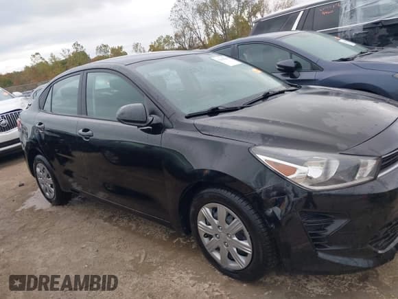 ✅ 2022 Kia Rio S • VIN: 3KPA24AD8NE477958 • Lot: 43450346. Wystawiony na IAAI z przebiegiem 78 707 mil. Bezpłatny archiwum sprzedaży aukcyjnych z USA i szczegółowy raport historii pojazdu na DreamBid. Zdjęcie 13.