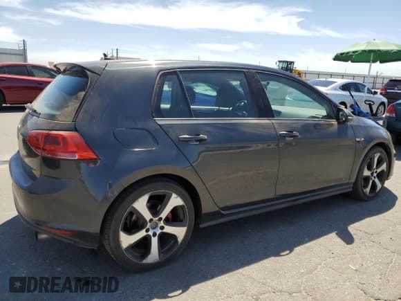 ✅ 2016 Volkswagen Golf GTI S • VIN: 3VW4T7AU1GM063308 • Lot: 67266765. Wystawiony na Copart z przebiegiem 64 292 mil. Bezpłatny archiwum sprzedaży aukcyjnych z USA i szczegółowy raport historii pojazdu na DreamBid. Zdjęcie 3.
