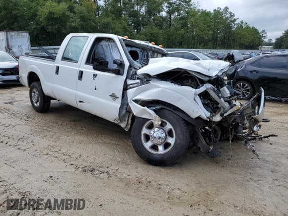 ✅ 2014 Ford F-250 XL • VIN: 1FT7W2AT7EEA57873 • Lot: 70999864. Listed on Copart with Not provided. Free auction sales archive from the USA and detailed vehicle history report at DreamBid. Image 4.