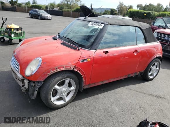 ✅ 2008 MINI Convertible • VIN: WMWRF33558TG18147 • Lot: 53547385. Listed on Copart with 131,458 mi. Free auction sales archive from the USA and detailed vehicle history report at DreamBid. Image 1.
