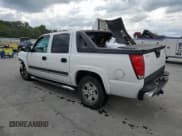 ✅ 2006 Chevrolet Avalanche Z66 • VIN: 3GNEC12Z86G116007 • Lot: 69650235. Listed on Copart with 209,720 mi. Free auction sales archive from the USA and detailed vehicle history report at DreamBid. Image 2.