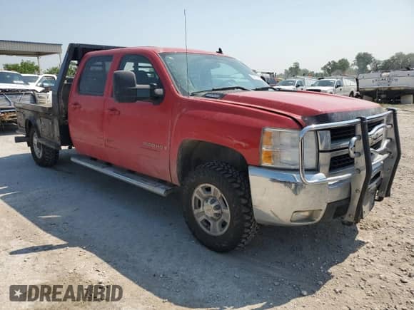 2008 Chevrolet Silverado 3500HD SRW LTZ with VIN 1GCHK33648F169512, listed as a Copart auction lot 57137675 with 275,027 mi miles and Salvage title. Bid and sale history available at DreamBid. Image 4.