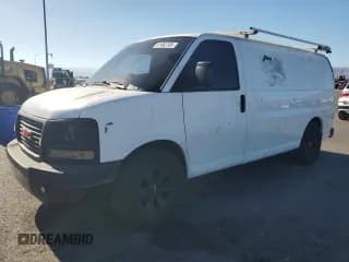 ✅ 2006 GMC Savana Cargo • VIN: 1GTFG15X761243051 • Lot: 81963785. Wystawiony na Copart z przebiegiem 227 276 mil. Bezpłatny archiwum sprzedaży aukcyjnych z USA i szczegółowy raport historii pojazdu na DreamBid. Zdjęcie 1.