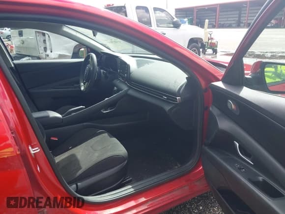 ✅ 2023 Hyundai Elantra SEL • VIN: 5NPLM4AG3PH093985 • Lot: 43407050. Listed on IAAI with 74,849 mi. Free auction sales archive from the USA and detailed vehicle history report at DreamBid. Image 5.