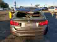 2018 BMW 3 Series 328d xDrive с VIN WBA8J1C57JA486263, выставлен на аукционе Copart как лот 80338494 с пробегом 68 628 миль миль и Списание • Salvage title. История ставок и продаж доступна на DreamBid. Изображение 6.