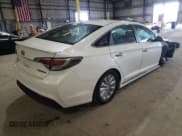 ✅ 2017 Hyundai Sonata SE • VIN: KMHE24L17HA054019 • Лот: 71368702. Опубликован ранее на Copart с пробегом 39 192 миль. Бесплатный доступ к архиву аукционных продаж из США и подробный отчёт об истории автомобиля на DreamBid. Изображение 3.