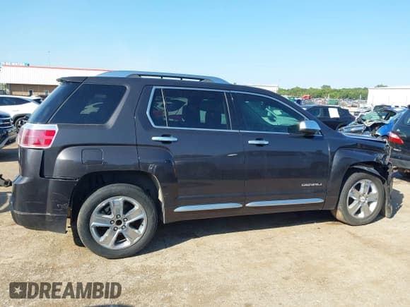 ✅ 2013 GMC Terrain Denali • VIN: 2GKALYEK5D6277085 • Lot: 43127233. Listed on IAAI with 140,779 mi. Free auction sales archive from the USA and detailed vehicle history report at DreamBid. Image 14.