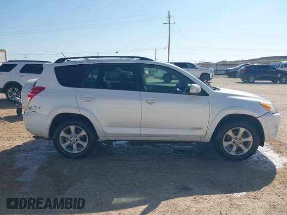 ✅ 2012 Toyota RAV4 Limited • VIN: 2T3YK4DV2CW016808 • Lot: 42603146. Listed on IAAI with 129,957 mi. Free auction sales archive from the USA and detailed vehicle history report at DreamBid. Image 13.
