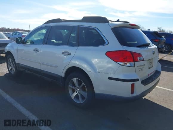 ✅ 2013 Subaru Outback Limited • VIN: 4S4BRDSC3D2285988 • Лот: 43629900. Опубликован ранее на IAAI с пробегом 143 488 миль. Бесплатный доступ к архиву аукционных продаж из США и подробный отчёт об истории автомобиля на DreamBid. Изображение 3.