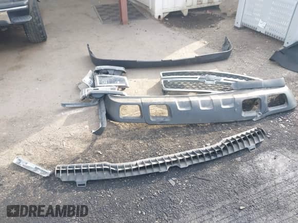 2006 Chevrolet Silverado 1500 LT2 с VIN 1GCEK19T66Z142599, выставлен на аукционе IAAI как лот 43290412 с пробегом 299 985 миль миль и . История ставок и продаж доступна на DreamBid. Изображение 12.