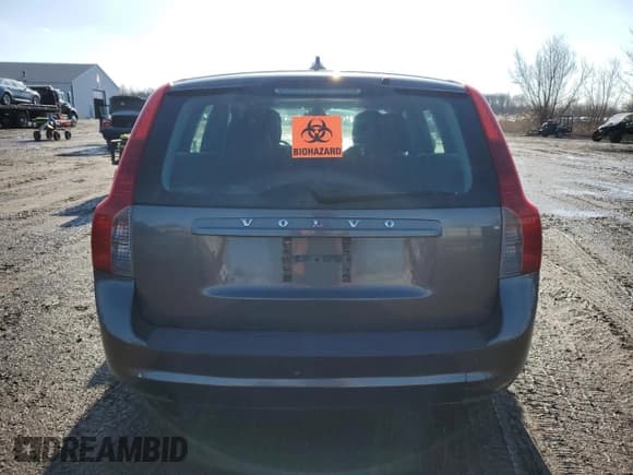 ✅ 2009 Volvo V50 2.4L • VIN: YV1MW390792474317 • Lot: 85455384. Listed on Copart with 174,262 mi. Free auction sales archive from the USA and detailed vehicle history report at DreamBid. Image 6.