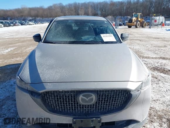 ✅ 2024 Mazda CX-5 Premium • VIN: JM3KFBDY1R0378092 • Lot: 41415595. Wystawiony na IAAI z przebiegiem 13 165 mil. Bezpłatny archiwum sprzedaży aukcyjnych z USA i szczegółowy raport historii pojazdu na DreamBid. Zdjęcie 12.