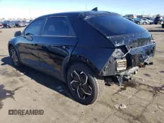 2022 Hyundai Ioniq 5 SE z VIN KM8KMDAF2NU082252, wystawiony jako Copart lot #41470404 z przebiegiem 24 976 mil mil oraz . Historia ofert i sprzedaży dostępna na DreamBid. Obrazek 2.