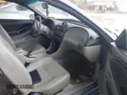 ✅ 1996 Ford Mustang • VIN: 1FALP4446TF220649 • Lot: 43878632. Wystawiony na IAAI z przebiegiem 88 647 mil. Bezpłatny archiwum sprzedaży aukcyjnych z USA i szczegółowy raport historii pojazdu na DreamBid. Zdjęcie 5.