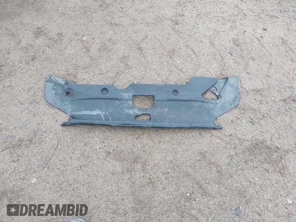 ✅ 2012 Mitsubishi Outlander SE • VIN: JA4AR4AU1CZ005527 • Lot: 43587882. Wystawiony na IAAI z przebiegiem 133 171 mil. Bezpłatny archiwum sprzedaży aukcyjnych z USA i szczegółowy raport historii pojazdu na DreamBid. Zdjęcie 12.