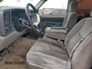 ✅ 2003 Chevrolet Suburban LS • VIN: 3GNEC16Z13G186812 • Лот: 58567425. Опубликован ранее на Copart с пробегом 302 320 миль. Бесплатный доступ к архиву аукционных продаж из США и подробный отчёт об истории автомобиля на DreamBid. Изображение 7.