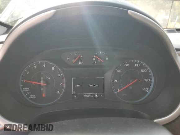 2021 Chevrolet Malibu LS z VIN 1G1ZB5ST4MF014324, wystawiony jako Copart lot #81398665 z przebiegiem 218 289 mil mil oraz Szkoda całkowita • Salvage title. Historia ofert i sprzedaży dostępna na DreamBid. Obrazek 9.