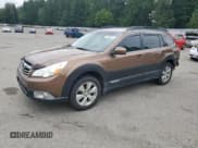 ✅ 2012 Subaru Outback Prem • VIN: 4S4BRCCC5C3236843 • Лот: 61069875. Опубликован ранее на Copart с пробегом 154 378 миль. Бесплатный доступ к архиву аукционных продаж из США и подробный отчёт об истории автомобиля на DreamBid. Изображение 1.