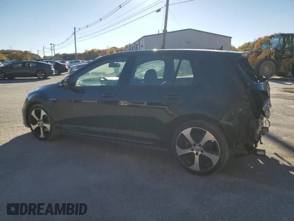 ✅ 2015 Volkswagen Golf GTI S • VIN: 3VW5T7AU5FM024658 • Lot: 86869995. Wystawiony na Copart z przebiegiem 48 642 mil. Bezpłatny archiwum sprzedaży aukcyjnych z USA i szczegółowy raport historii pojazdu na DreamBid. Zdjęcie 2.