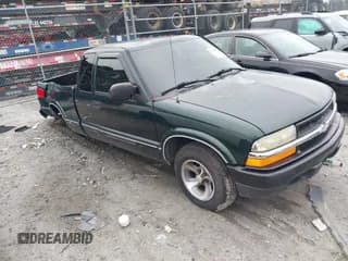 ✅ 2001 Chevrolet S-10 • VIN: 1GCCS195218219685 • Лот: 41370015. Опубликован ранее на IAAI с пробегом 203 805 миль. Бесплатный доступ к архиву аукционных продаж из США и подробный отчёт об истории автомобиля на DreamBid. Изображение 1.